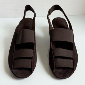 Stuart Weitzman Brown Suede Sandals Kitten Heel Career Comfort Size 9.5N